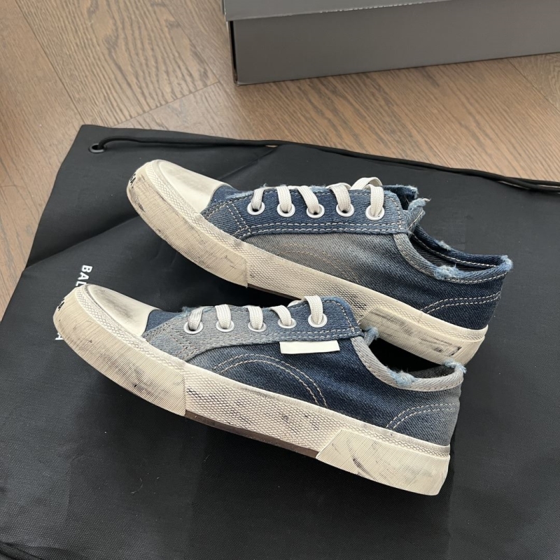 Balenciaga Sneakers